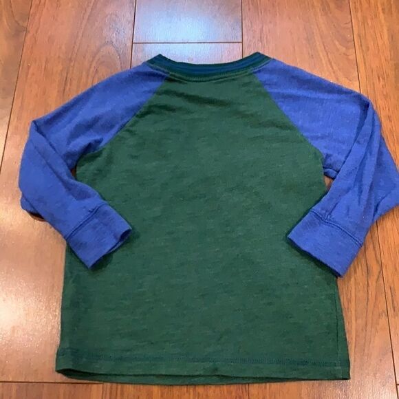 Cat & Jack Green & Blue Raglan Tee 18 Months - Picture 2 of 2